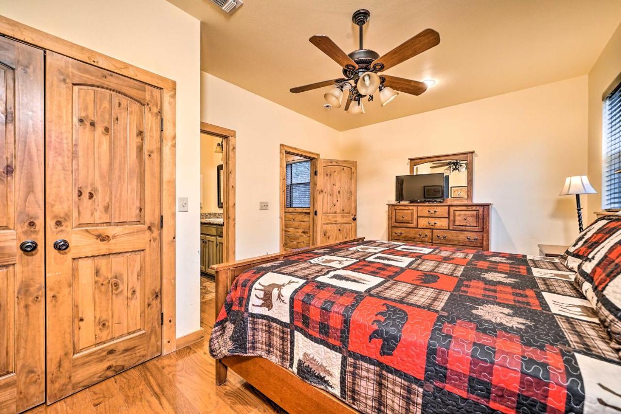 Broken Bow Cabin With Deck, Hot Tub And Fire Pit! Экстерьер фото